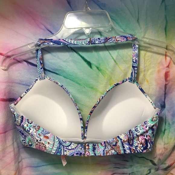 Victoria's Secret bikini top - Picture 2 of 4